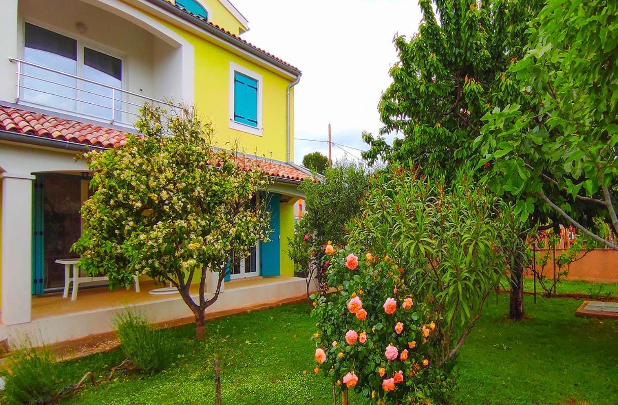 Apartman Mendula Premantura Ngoại thất bức ảnh