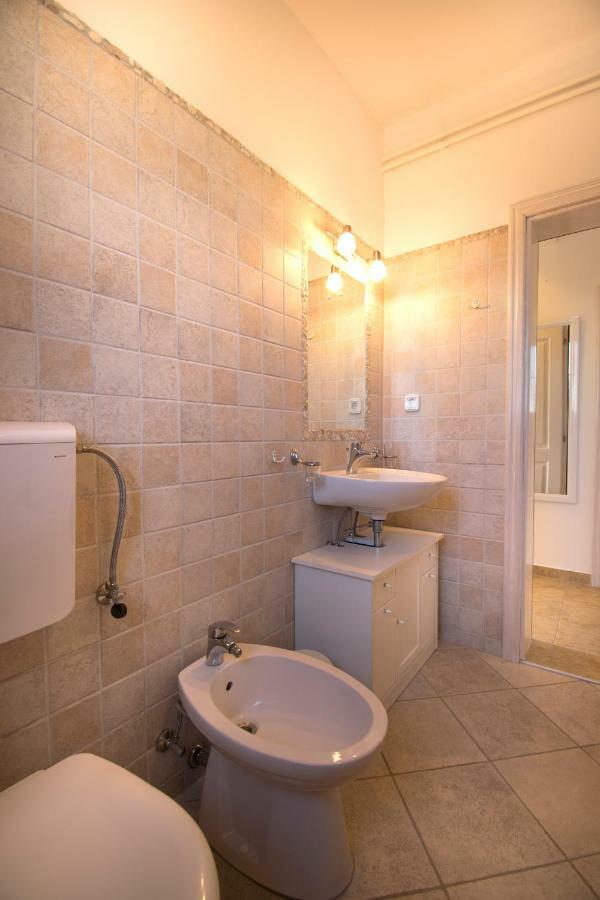 Apartman Mendula Premantura Ngoại thất bức ảnh